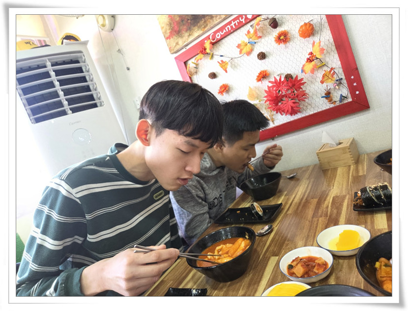 5f8a6cc5c60ecea796cee667ecb07ffe_1776329612_3425.jpg 5f8a6cc5c60ecea796cee667ecb07ffe_1776329612_3425.jpg