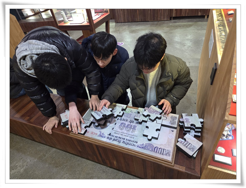 5f8a6cc5c60ecea796cee667ecb07ffe_1776329612_7055.jpg 5f8a6cc5c60ecea796cee667ecb07ffe_1776329612_7055.jpg